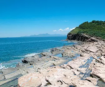 【自然風光】香港世界地質公園「東平洲」、吉澳故事館、大鵬明珠、海鮮風味宴 一天遊 (包團)